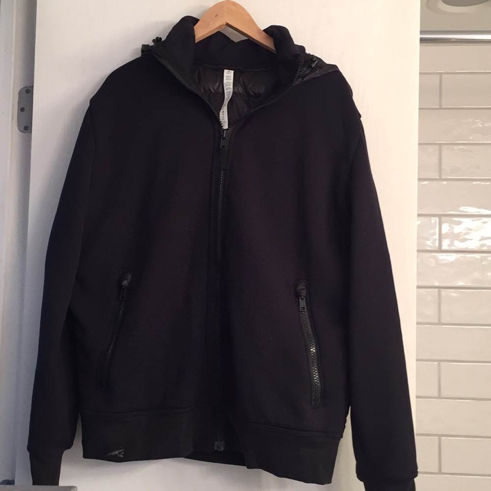 Men’s lululemon puffer zipup